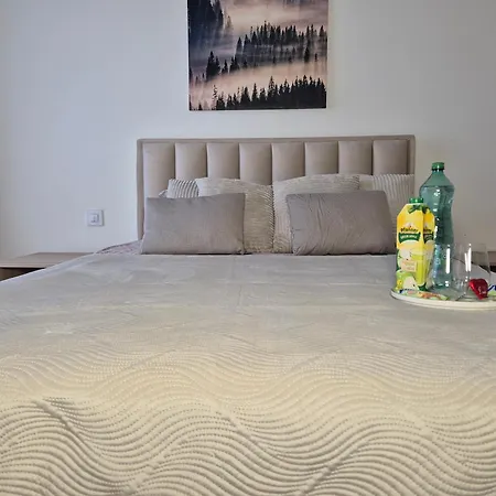 Apartment Cba Sweat Waterfront