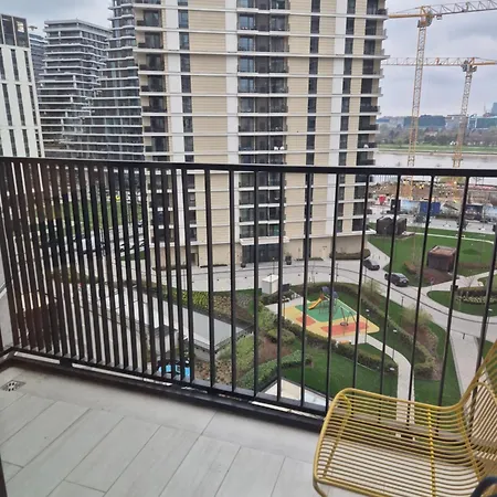 Apartment Cba Sweat Waterfront